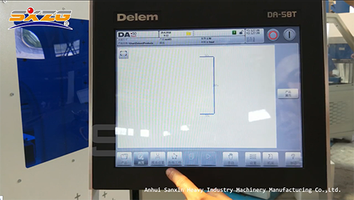 Hydraulic CNC Sheet Metal Bending Machine with DA58T Touch Screen Controller 4+1 Axis